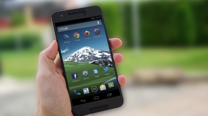mobile-phone-1572901_1920