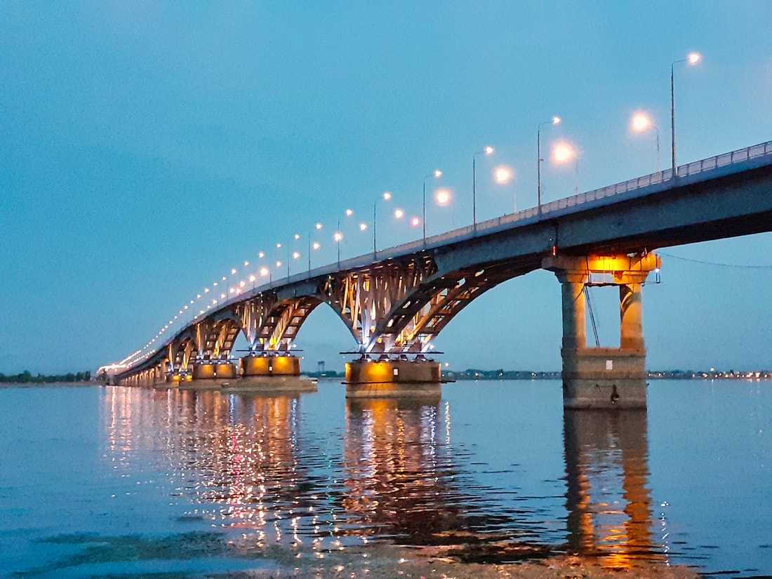 Brücke von Saratow über die Wolga